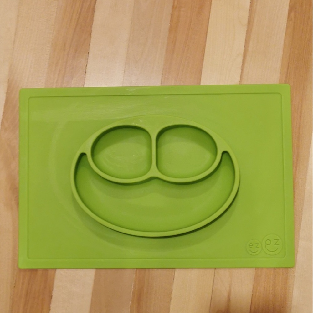 Ezpz Happy Silicone Placemat
